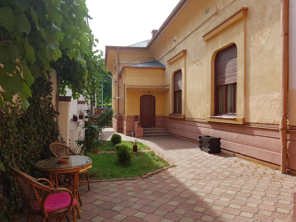 Casa Boiereasca Craiova Exterior foto