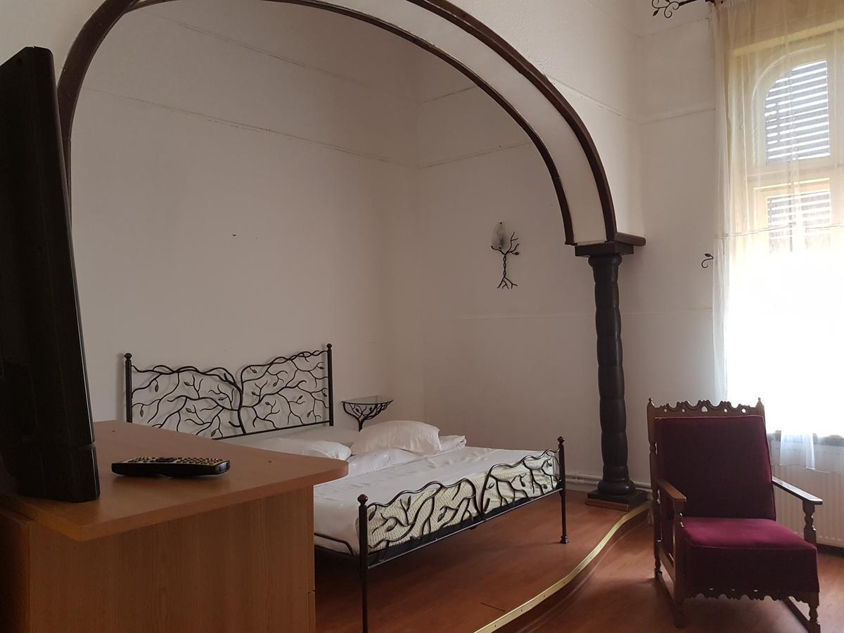 Casa Boiereasca Craiova Exterior foto